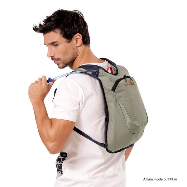 Mochila Ergonomica Chica Repelente a Liquidos | 12 L SUMMIT 12